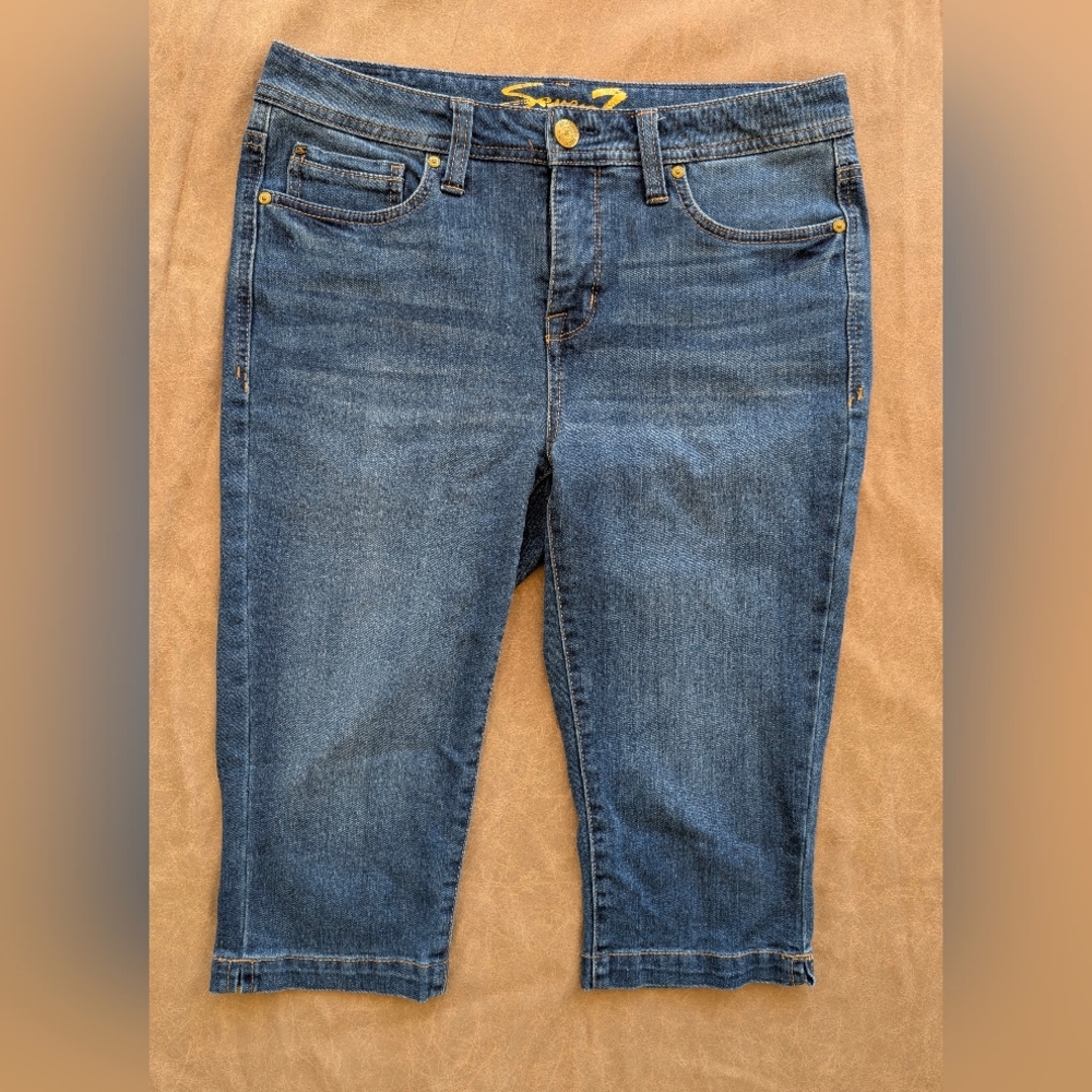 Seven7 Audrey Skimmer Mid Rise Slim Fit Capri Jeans! Size 8!